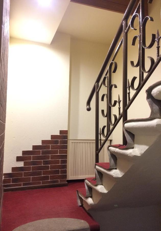 Ludvika Elegance Apartment Liepaja Ngoại thất bức ảnh